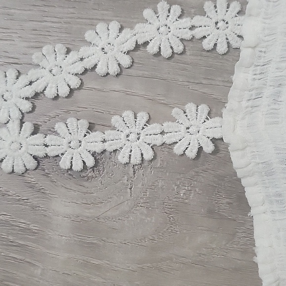 Top - Picture 2 of 2